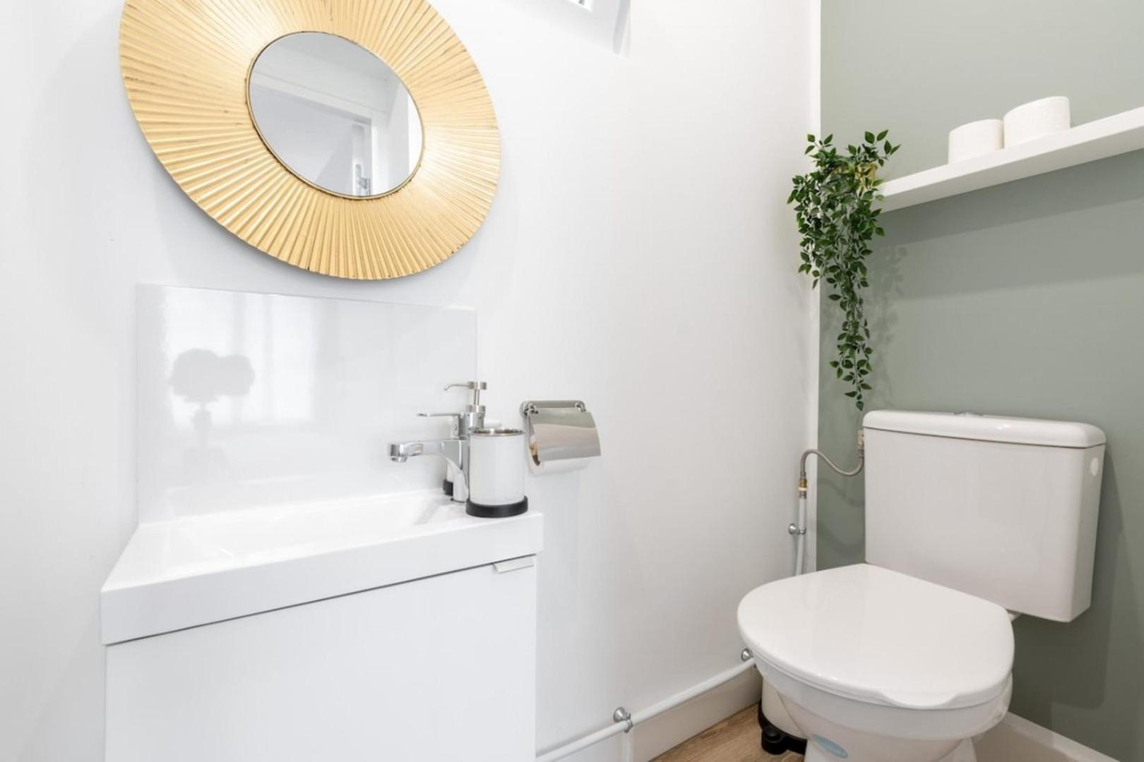 Renovated Apartment 3Bed 2Bath リール エクステリア 写真